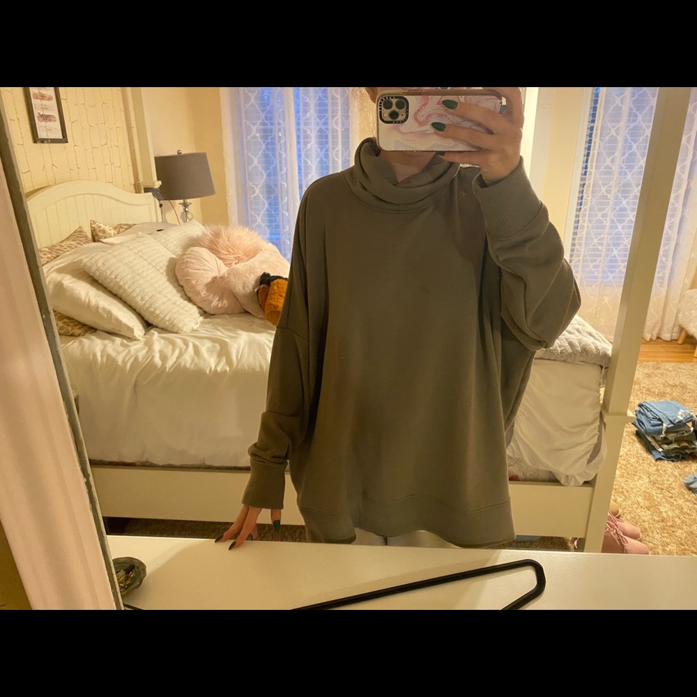 Green turtle neck
